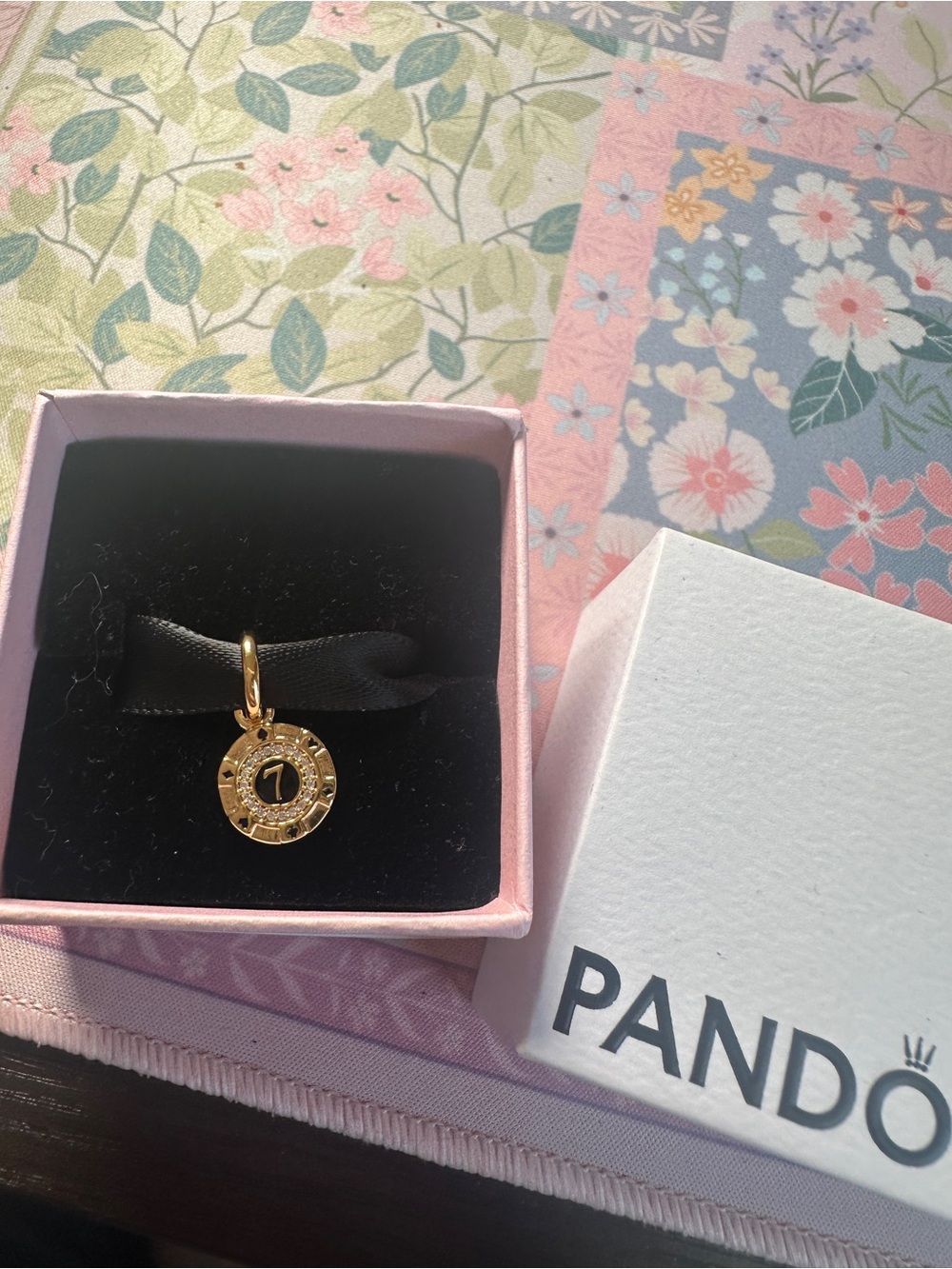Pandora Las Vegas Lucky Chip Dangle Charm *NEW*